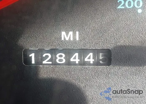 1998 Plymouth Neon Competition/Highline z USA, uszkodzony, nr VIN 1P3ES47C8WD630096